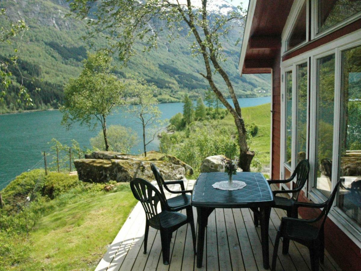Two-Bedroom Holiday Home In Olden 3 Eksteriør bilde